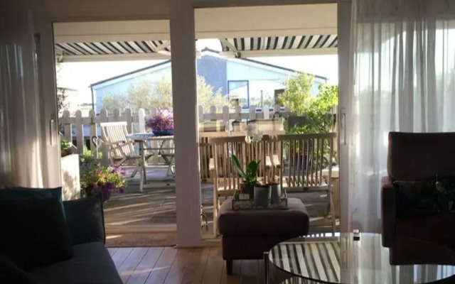 Lovely Family Villa With Garden in Kamperland