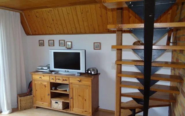 Beautiful Home in Hohen Wieschendorf With 1 Bedrooms