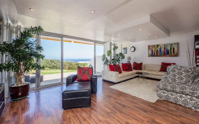 Benoa Apartment