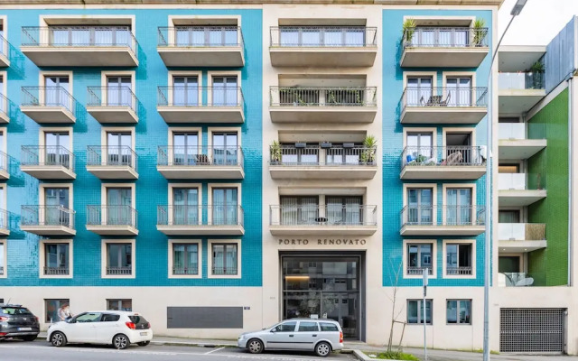 Renovato Deluxe Apartment