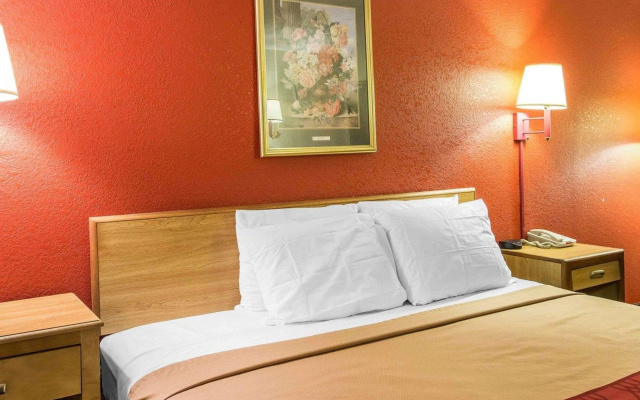 Econo Lodge Jonesboro - Atlanta South