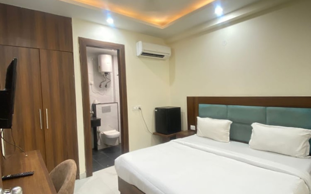 Hotel Air Admire - IGI Airport Delhi
