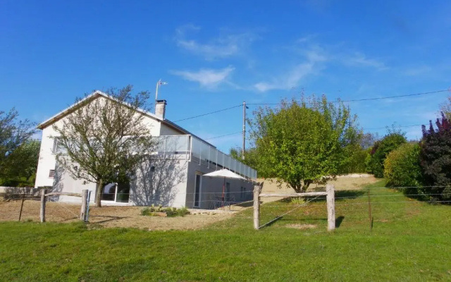 Gite Moderne Avec Acces Independant, Proche Centre-Ville Et Thermes, Terrasse Et Equipements Inclus - Fr-1-589-57