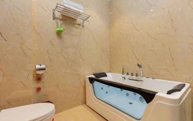 Cam Binh Hotel
