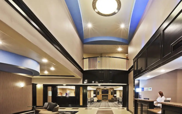 Holiday Inn Express Hotel & Suites Jacksonville