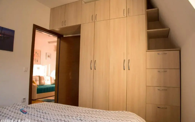Sunny 412 apartment