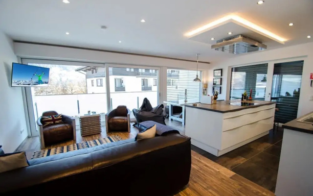 Superb Alpine Lodges Zell am See 6-8pax