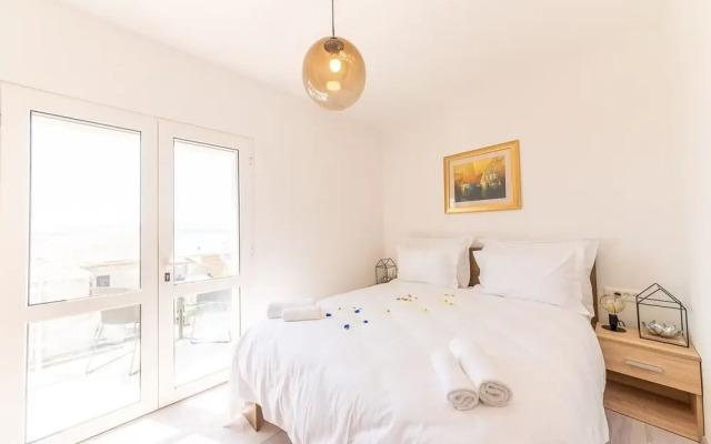 Renci - Great Location & sea View - A1