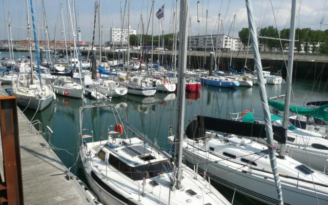 Escale Marine a Calais 4 Etoiles