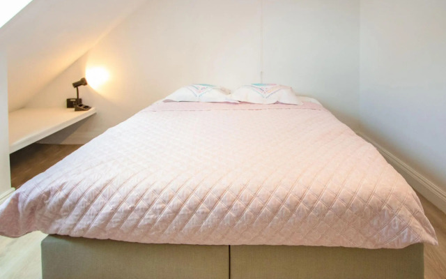 Apartment in Oostende Near Mariakerke Beach
