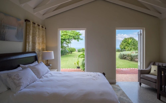 Sunspots Villa