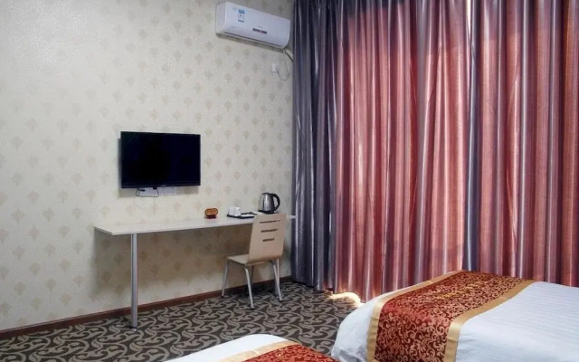 Yuanhongyuan Business Hotel(成都缘鸿源商务宾馆)