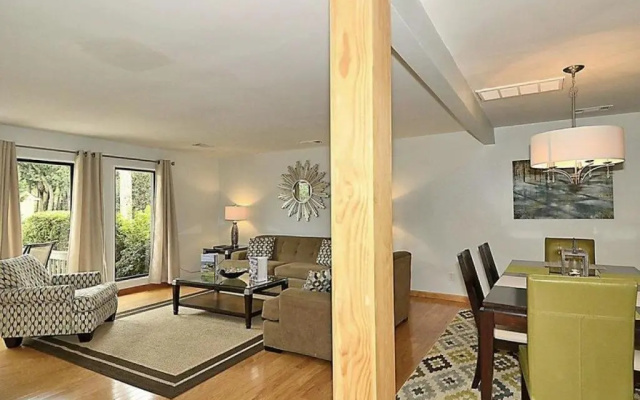 604 Queens Grant