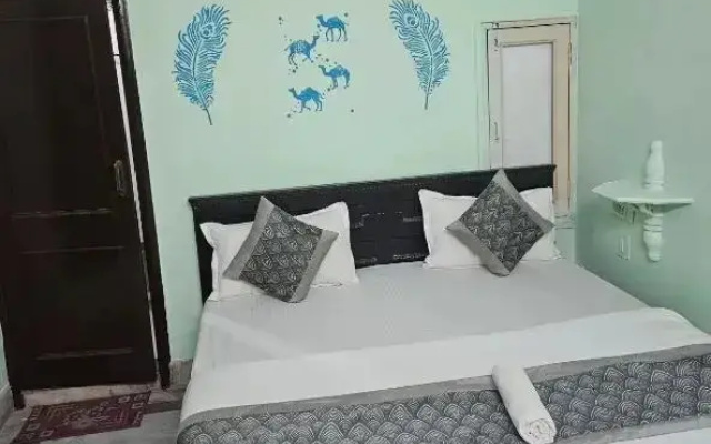 Hotel Aashiana Palace
