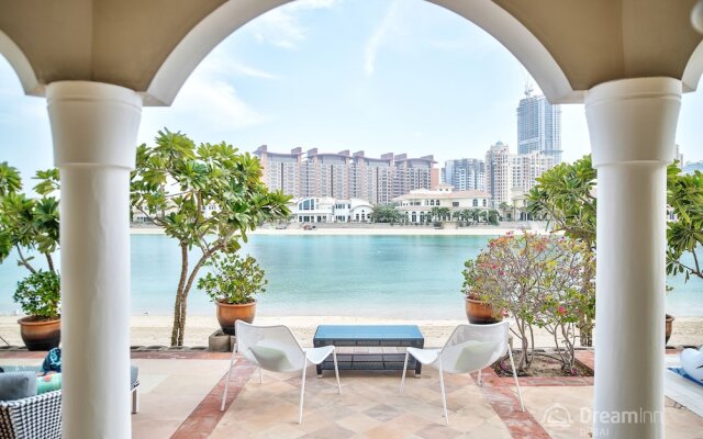 Dream Inn Dubai - Royal Palm Beach Villa 1