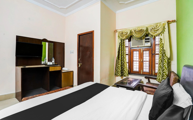 SPOT ON 46687 Hotel Prabhu