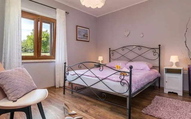 Villa Emanuel Comfortable Holiday Residence