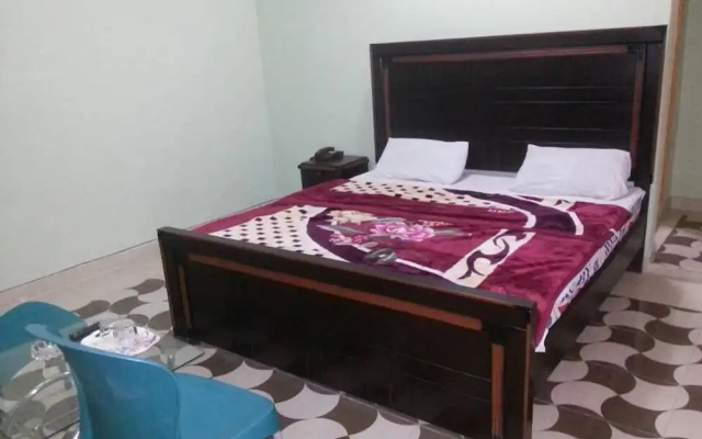 River Palace Hotel