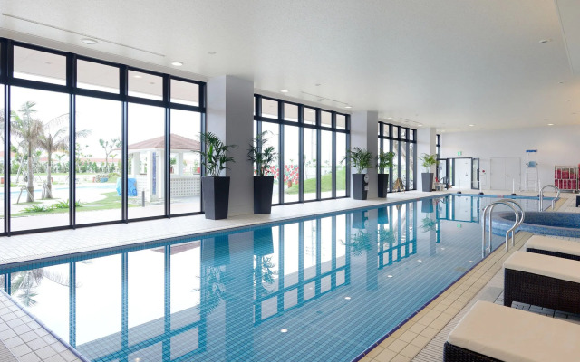 Отель Southern Beach Hotel & Resort Okinawa