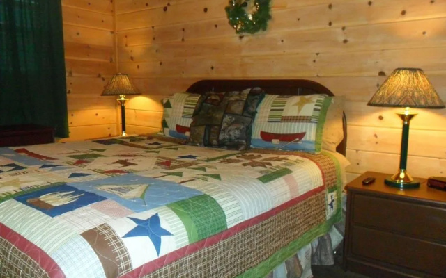 Big Bear Manor Spa Cabins