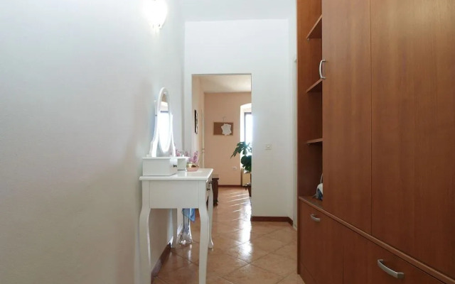 Apartment 1872