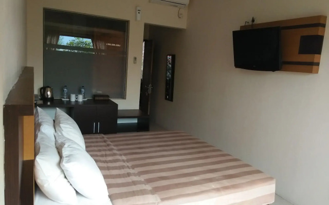 Bukit Alamanda Resort & Resto