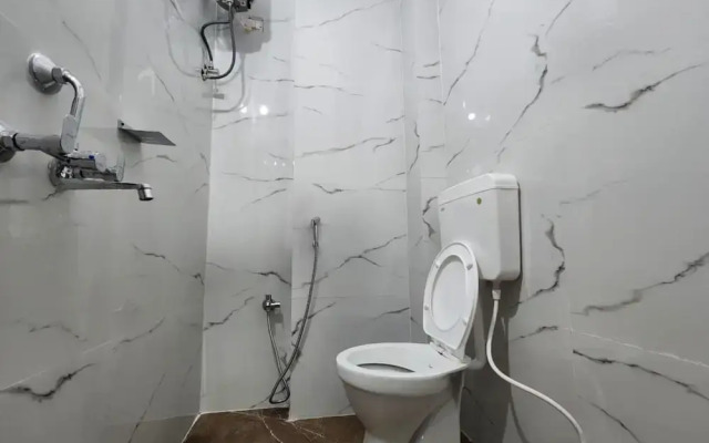 Hotel Viraj