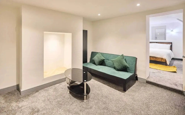 Host Stay Emporium Basement Apartment