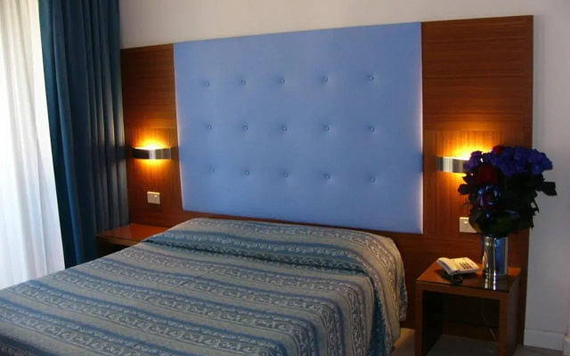 Hotel Serena