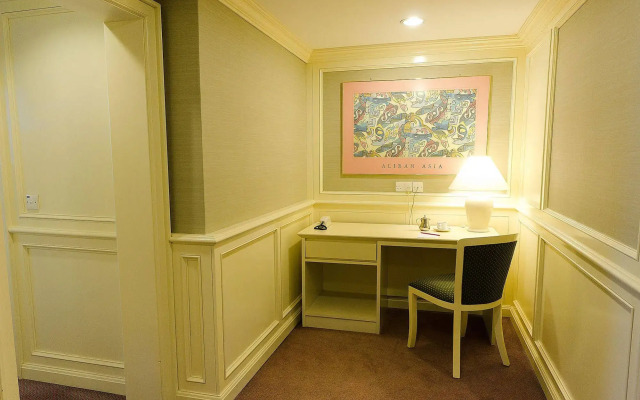 Park Avenue Hotel