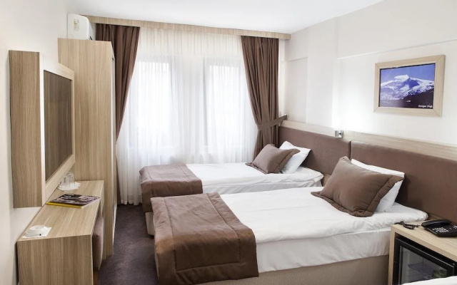 Hotel Emge