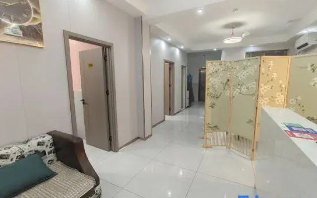Yuelai Business Hotel (Geely Auto Xiangtan Manufacturing Base)