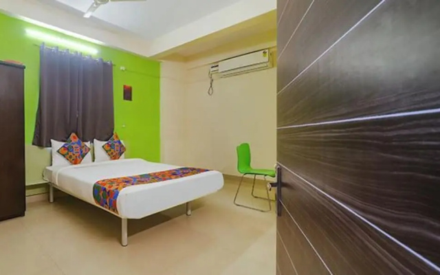 FabHotel Broholic
