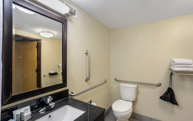 Best Western Harrisburg North Hotel