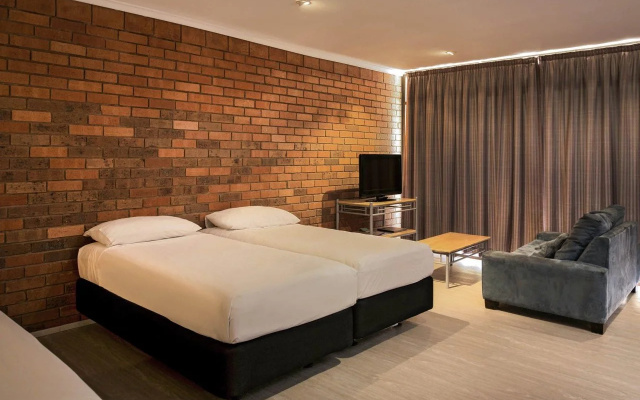 Contour Hotel Katherine