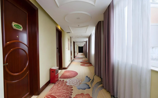 Vienna Hotel Shiqiao Metro Station