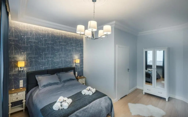 Sea Sail Apartments