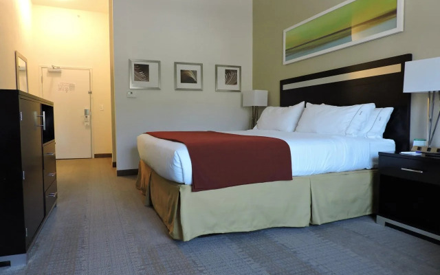Holiday Inn Express & Suites Montgomery by IHG