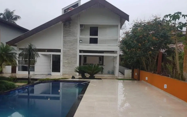 Linda Casa Alto Padrao - Ubatuba Sp