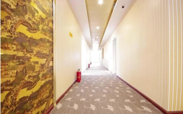Junlai Business Hotel Jiajiang Headquarter