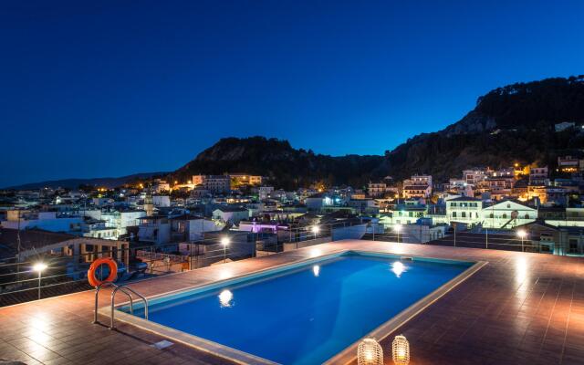 Hotel Strada Marina вид на фасад