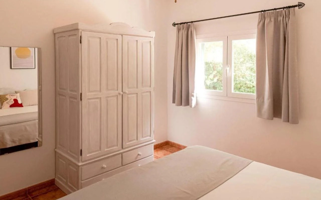 Apartamentos El Pino - Formentera Break
