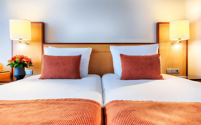 Отель The Q - Quadro City Hotel