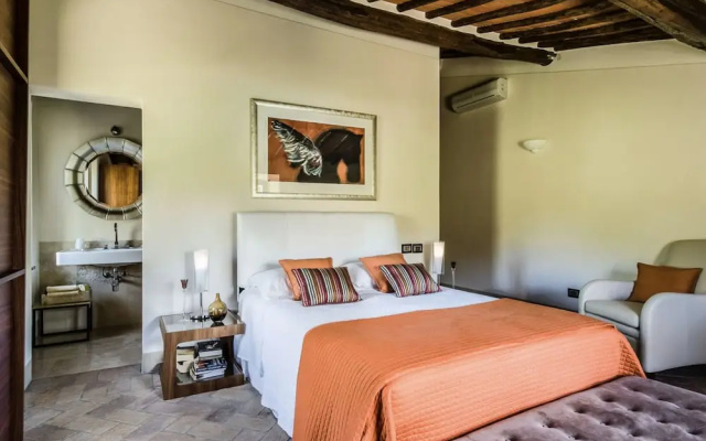Le Pratola Luxury Villa