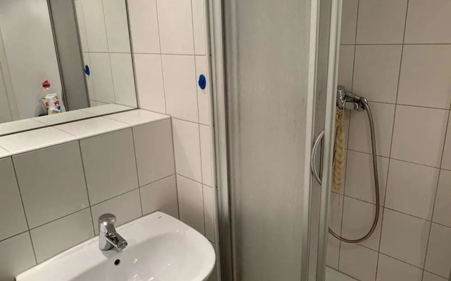AB Apartment 127