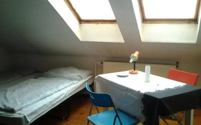 Apricot Hostel