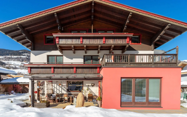 Apartment in Bramberg am Wildkogel with a garden