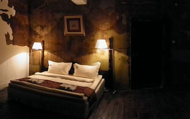 Pallatium Hotel Свиштов комната для гостей