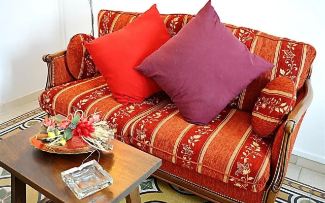Colonna Apartment with Terrace