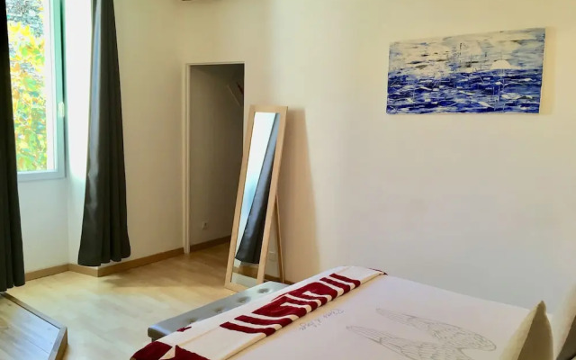 La Maison Des Arts